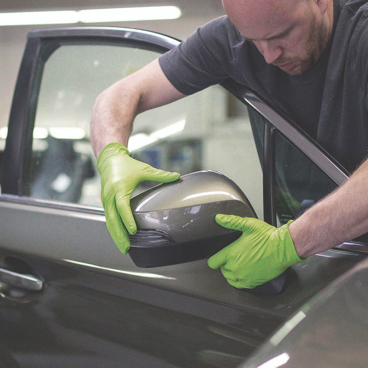 AMMEX CORPORATION GloveWorks® by GWGN44100CT Heavy-Duty Industrial Nitrile Gloves, Powder-Free, Medium, 8 mil Thick, 9.5" Long, Green, 100/Box, 10 Boxes/Carton