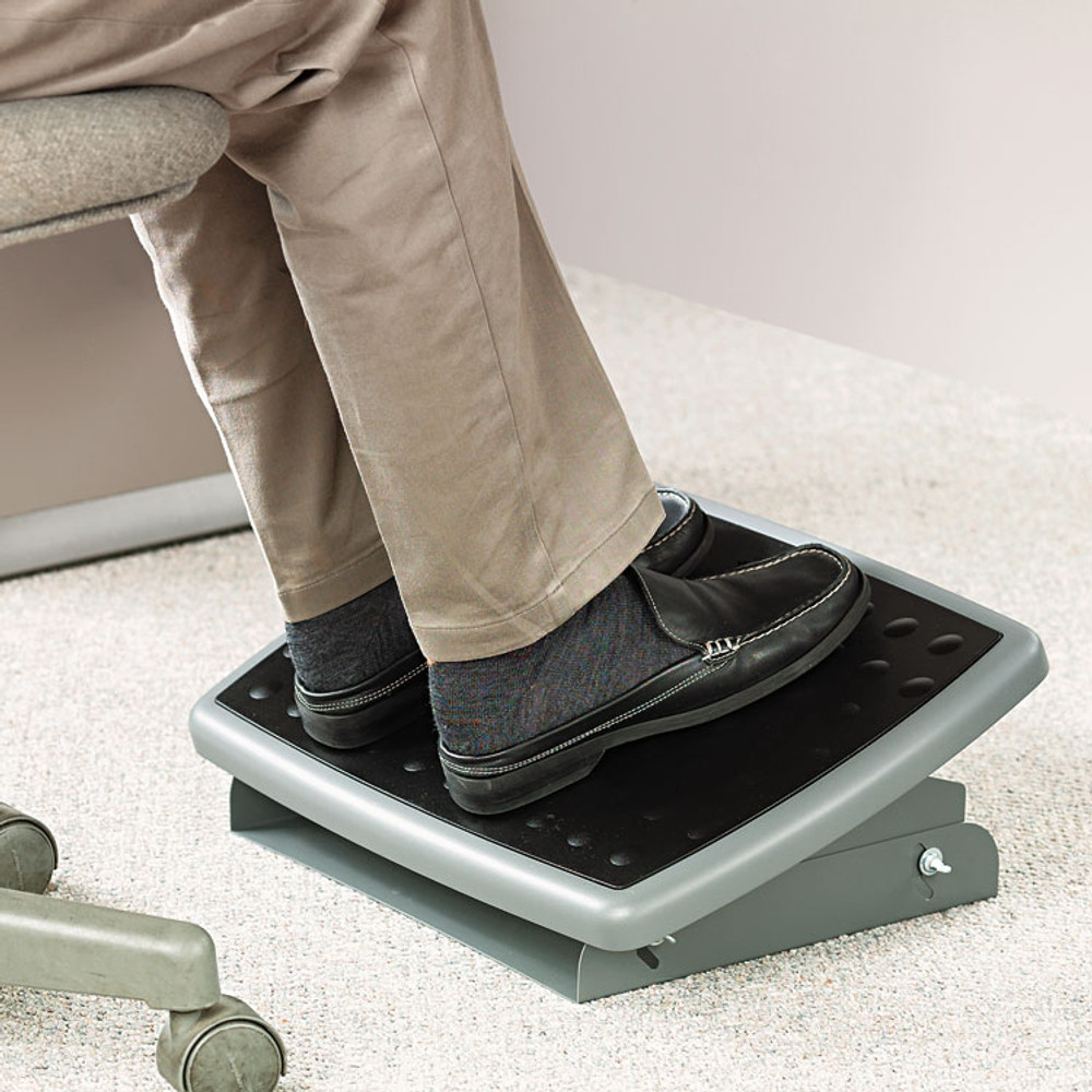 3M/COMMERCIAL TAPE DIV. FR330 Adjustable Height/Tilt Footrest, Nonskid Platform, 18w x 13d x 4 to 4.75h, Charcoal Gray