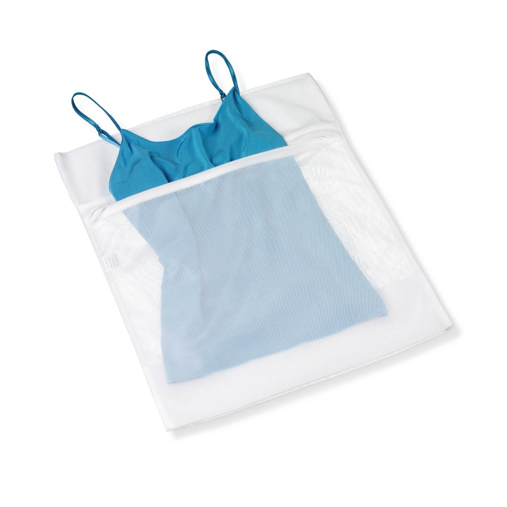 HONEY-CAN-DO INTERNATIONAL, LLC Honey Can Do LBGZ01145 Honey-Can-Do Lingerie Laundry Bags, 12in x 18in, White, Pack Of 4