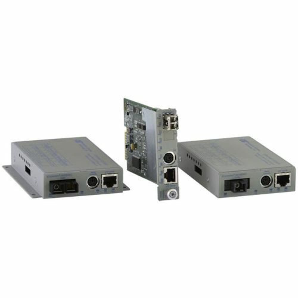 Supports twisted pair cables for durability and improved signal transfer while ensuring smooth and seamless data transfer  With 10/100Base-TX technology get up to 100Mbps data transfer rate over twisted pair cable  Meet the multiple network connectivity needs of todays network environment with this 2 transceiver/media converter