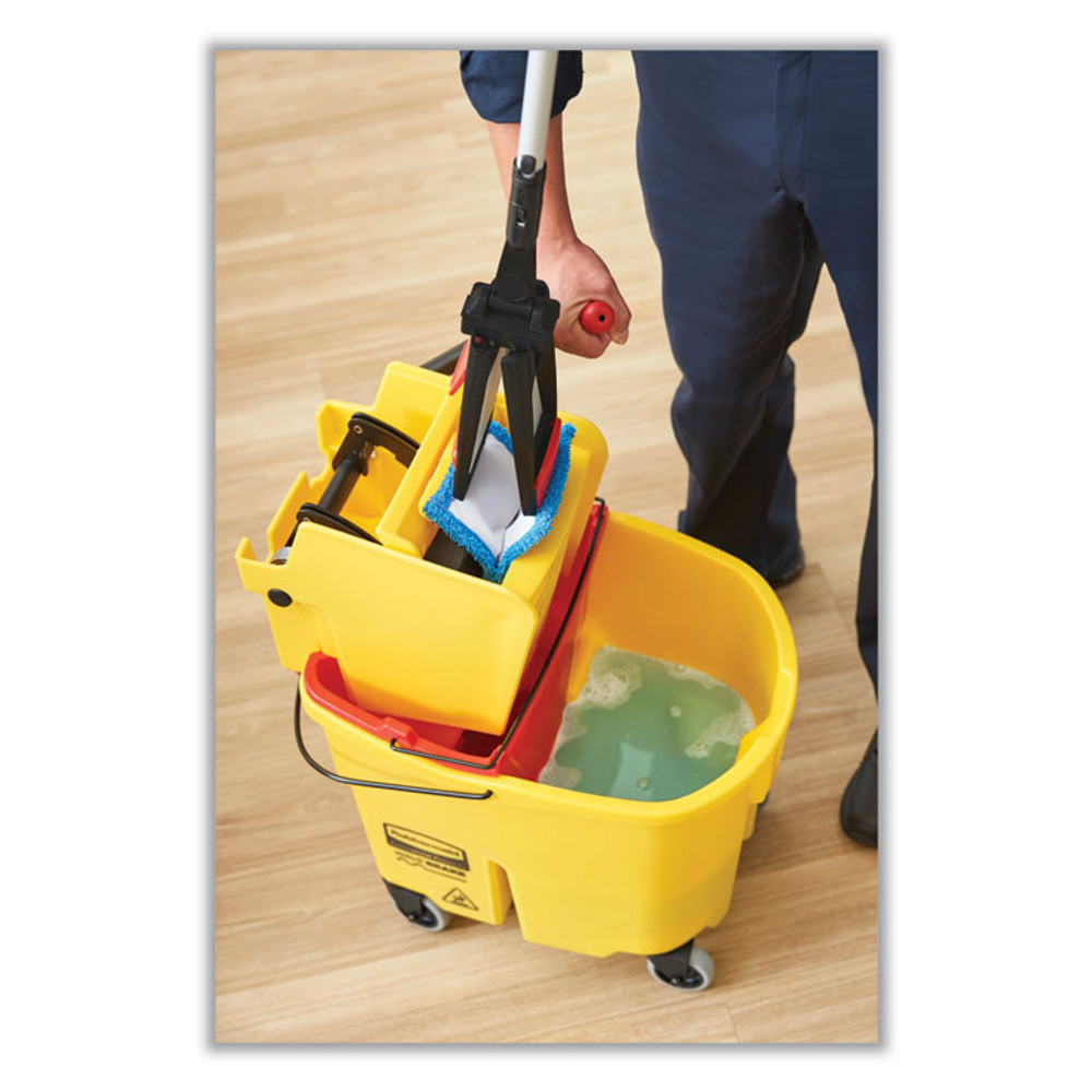 RUBBERMAID COMMERCIAL PROD. FG757888BLUE WaveBrake 2.0 Bucket/Wringer Combos, Down-Press, 35 qt, Plastic, Blue