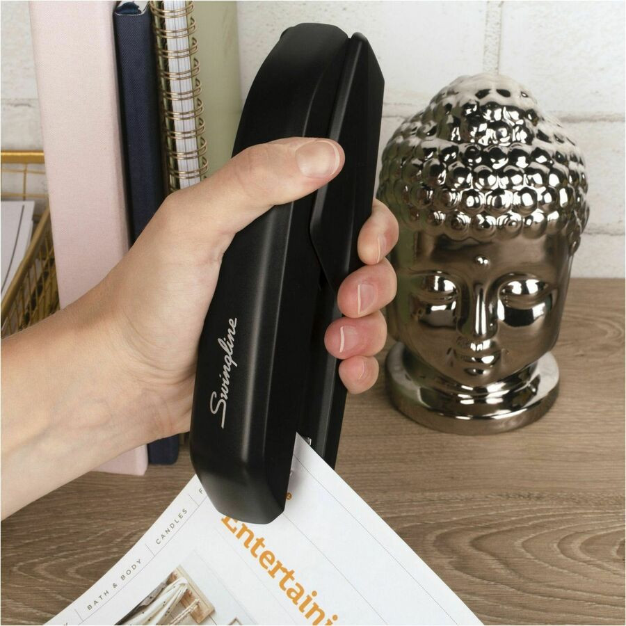 ACCO Brands Corporation Swingline S7054551 Swingline Standard Stapler Value Pack