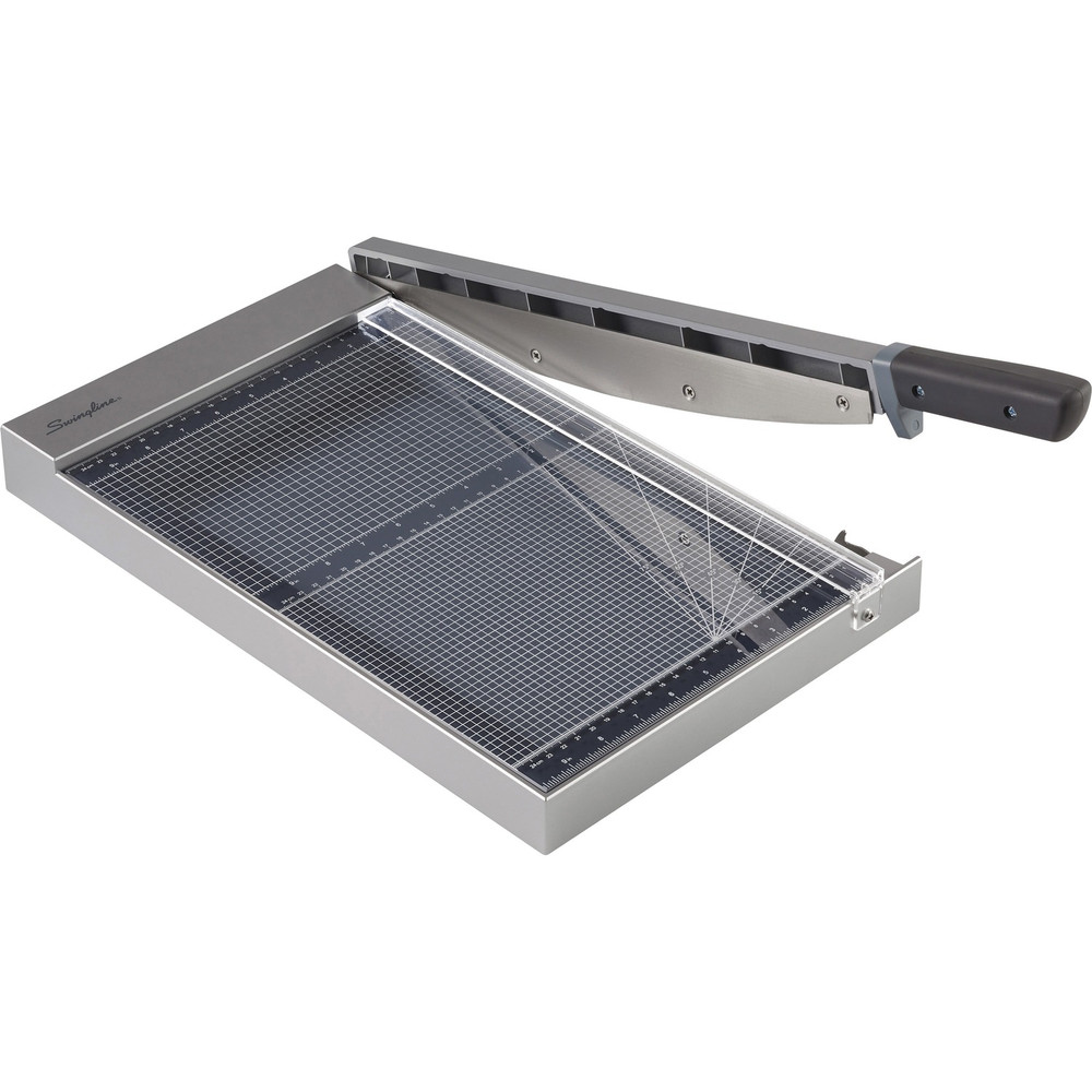 ACCO Brands Corporation Swingline G7010014 Swingline ClassicCut Guillotine Glass Trimmer