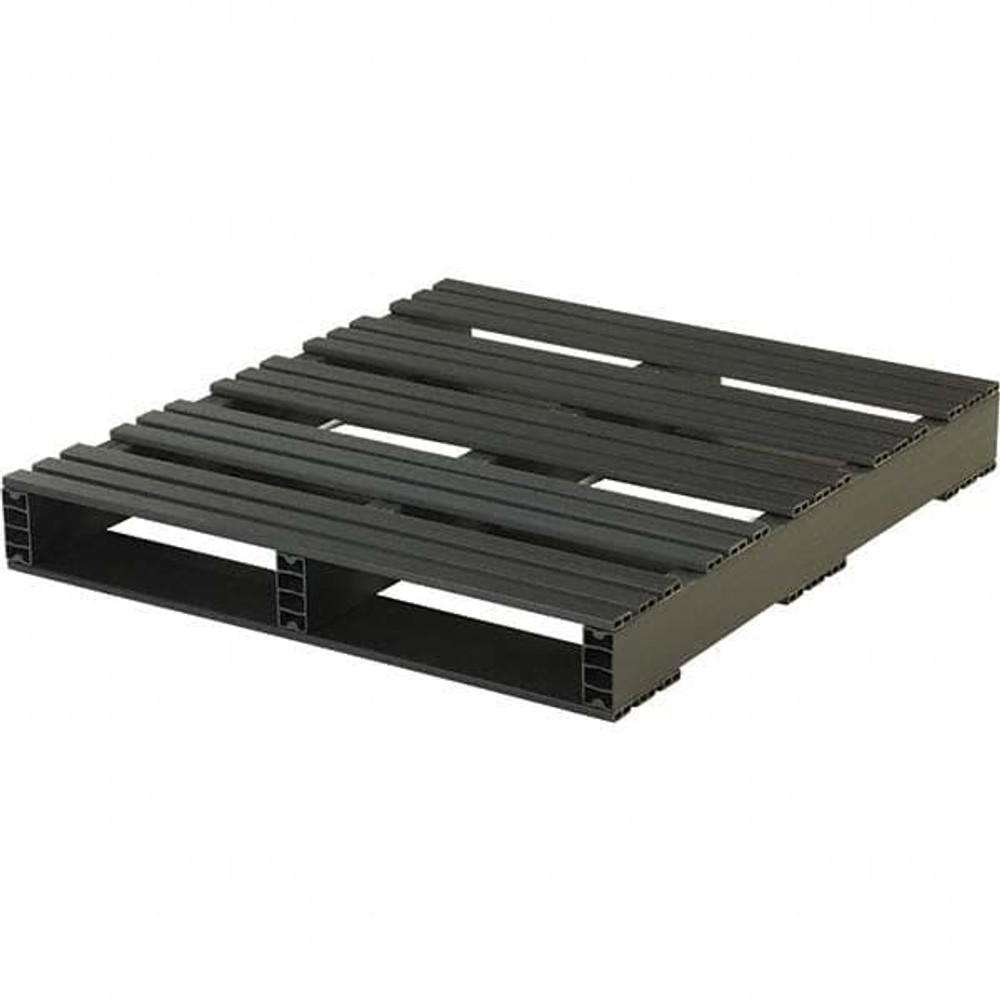 Custom Built Plastic Pallets 05000092 Pallet: 36" Long, 32" Wide, 4.5" High, Plastic