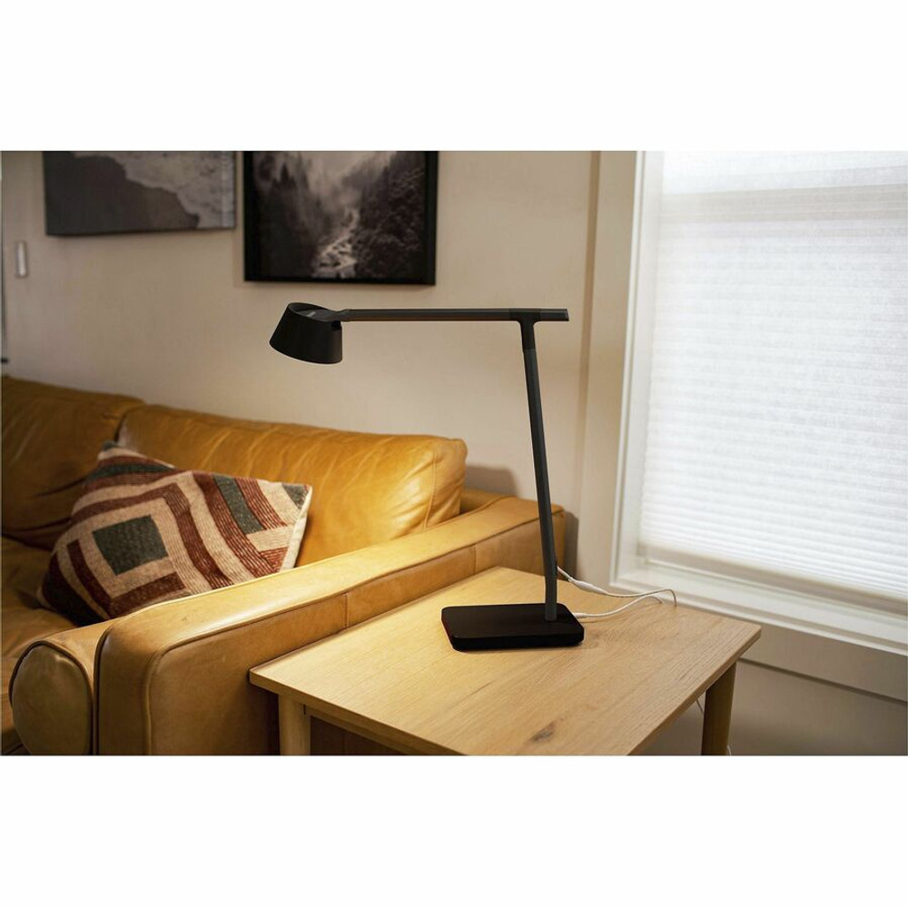Stanley Black & Decker, Inc Bostitch 2200USBSMBK Bostitch Verve Adjustable LED Desk Lamp
