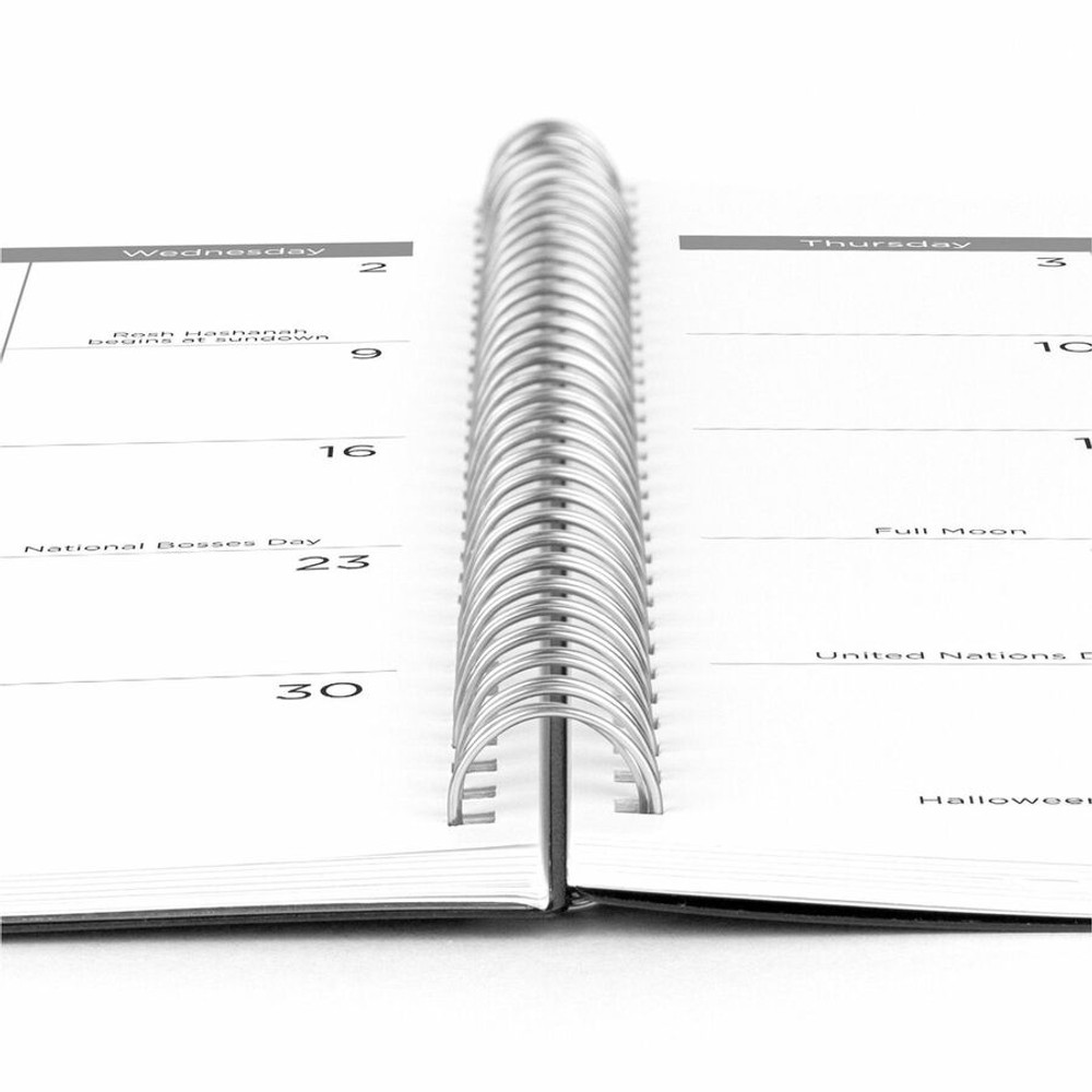 ACCO Brands Corporation Mead CRW62005 Mead Basic Weekly Monthly Planner, Black, Large, 8 1/2" x 11"