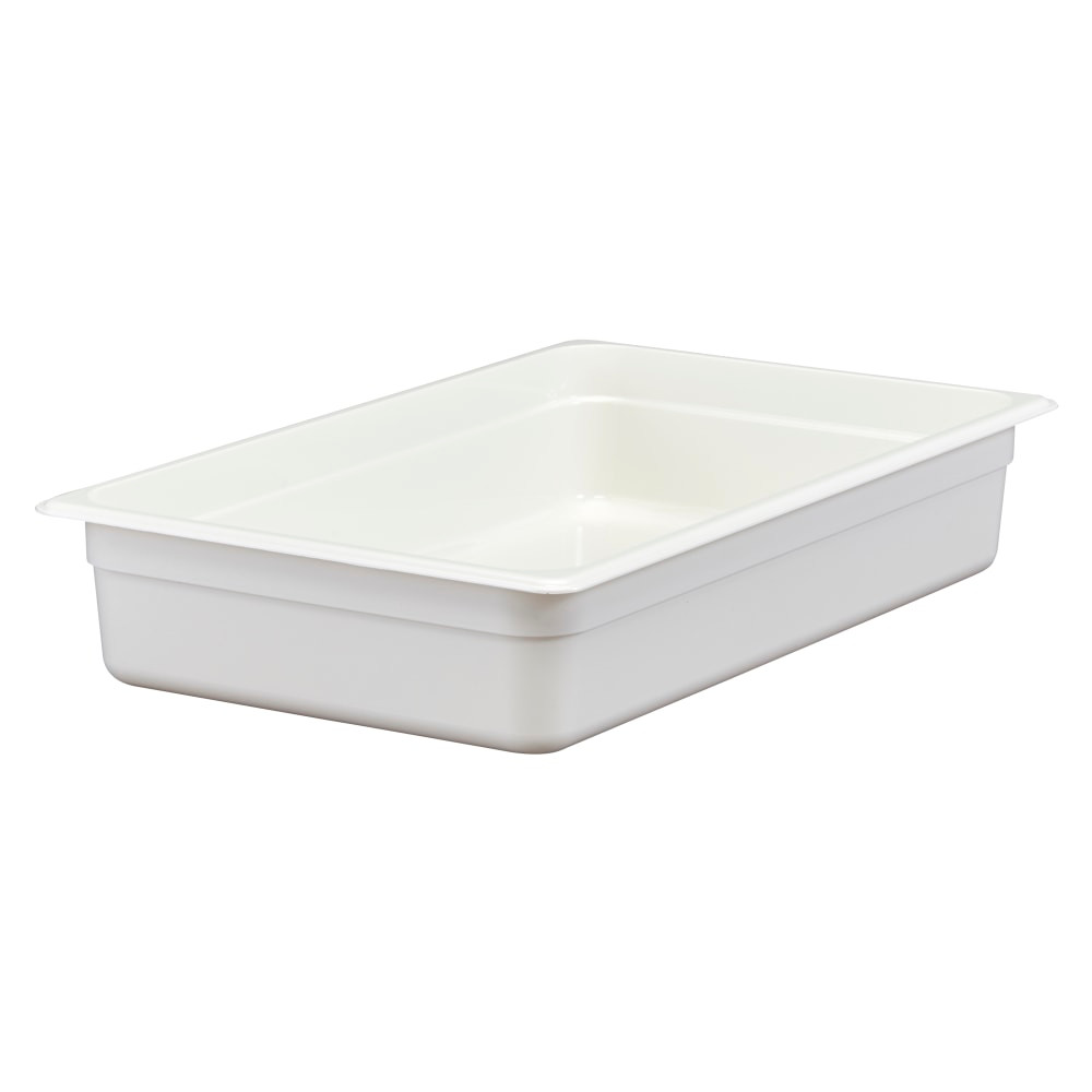 Store, serve and transport food with ease when you use Cambro Camwear GN 1/1 Size 4in Food Pans. Each pan is dishwasher safe for quick cleanup and reuse.  Made from break-resistant Camwear polycarbonate.  Stain-, acid- and odor-resistant for reuse.  Non-stick interior.  Textured bottom helps to reduce scratching damage.  Molded graduations are listed in standard and metric.  Uniform 1/2in flange ensures a smooth fit in prep tables.  Stackable design for easy storage.  Withstands temperatures from -40 deg.F to 210 deg.F.  Includes 6 pans total.