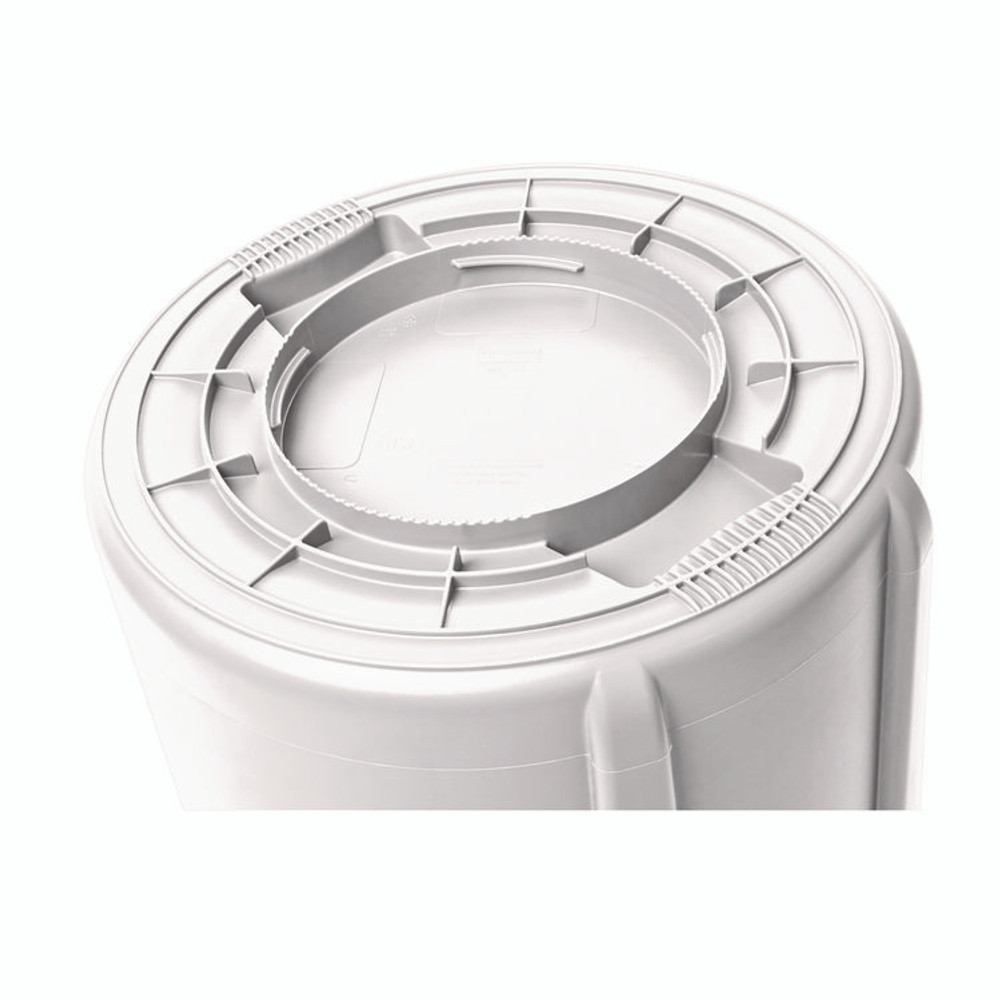 RUBBERMAID COMMERCIAL PROD. 2632 WHI Vented Round Brute Container, 32 gal, Plastic, White
