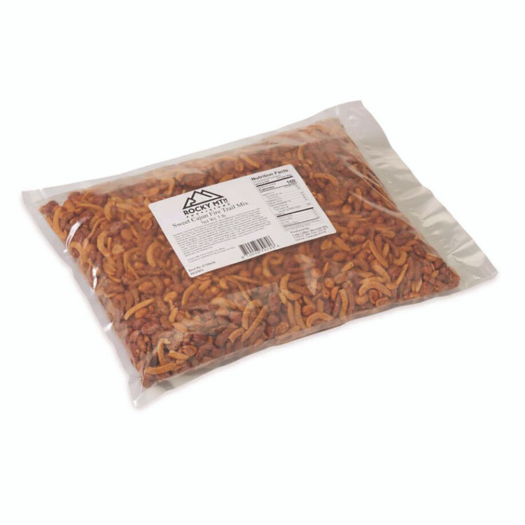 PERFORMANCE FOOD GROUP Mountain Manufacturing™ CDA79280 Sweet Cajun Fire Roasted Trail Mix, 80 oz Bag, 4/Carton