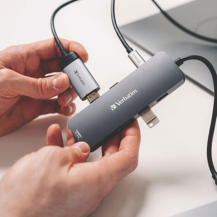 VERBATIM CORPORATION 32151 USB-C Pro Multiport Hub8 Port, Gray