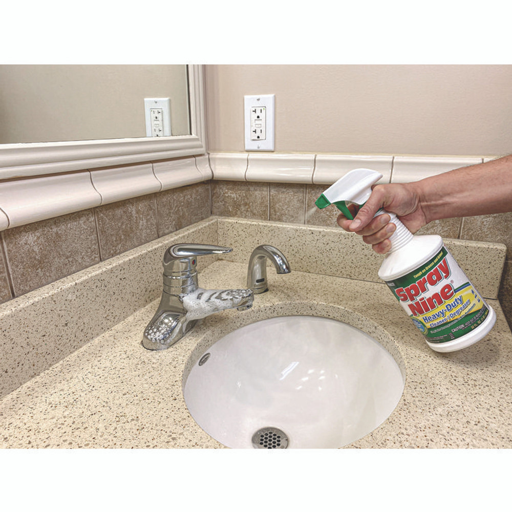 ITW PRO BRANDS Spray Nine® 268014CT Heavy Duty Cleaner/Degreaser/Disinfectant, Citrus Scent, 1 Gallon Bottle, 4/Carton