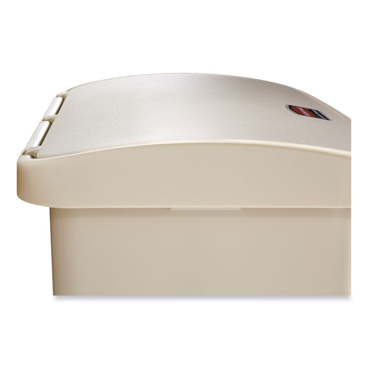 RUBBERMAID COMMERCIAL PROD. 1883458 Streamline Resin Step-On Container, Front Step Style, 13 gal, Polyethylene, Beige