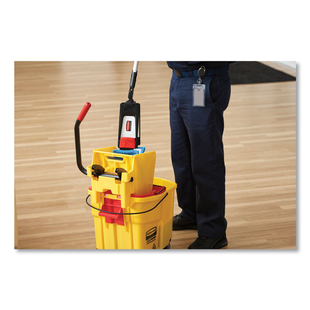 RUBBERMAID COMMERCIAL PROD. FG1863896 WaveBrake 2.0 Bucket/Wringer Combos, Side-Press, 35 qt, Plastic, Black