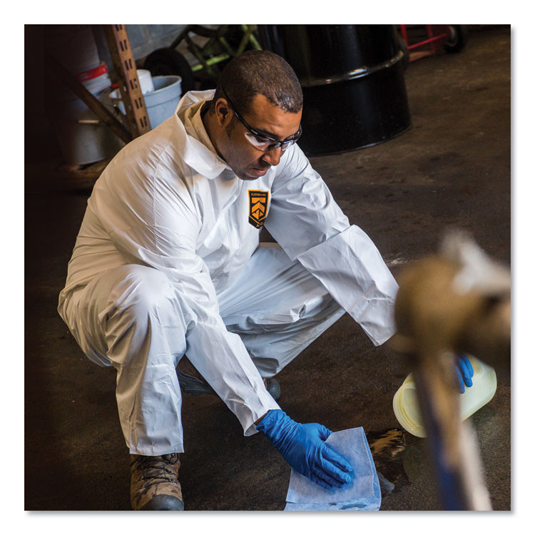 SMITH AND WESSON KleenGuard™ 46104 A30 Elastic-Back and Cuff Coveralls, X-Large, White, 25/Carton