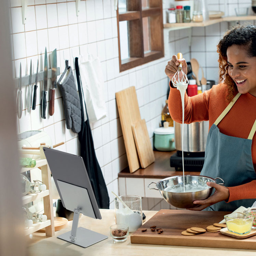 DURABLE OFFICE PRODUCTS CORP. 894023 Adjustable Tablet Stand, Silver