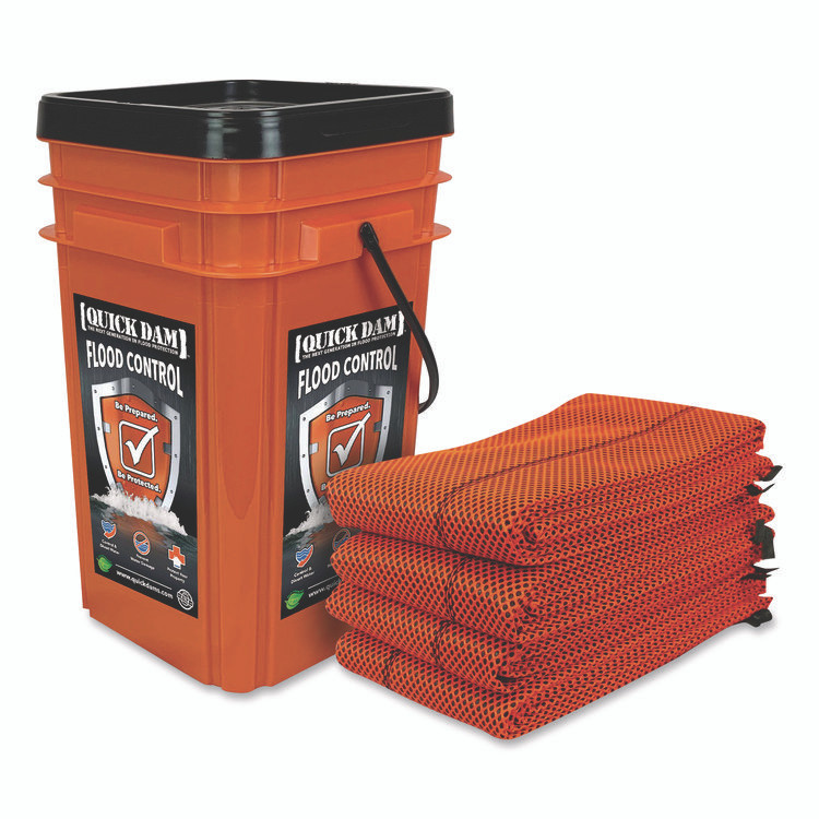 ABSORBENT SPECIALTY PRODUCTS Quick Dam™ QDGG104HV Outdoor Grab and Go Bucket Kit, (4) Hi-Vis 10 ft Flood Barriers