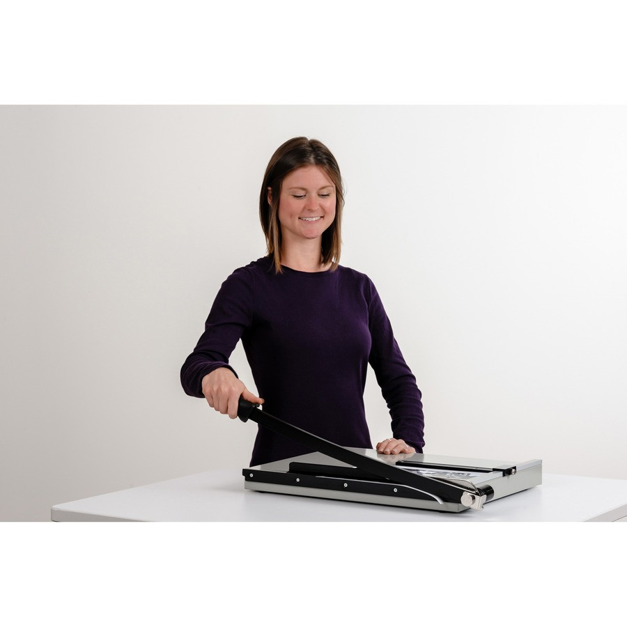 Novus Dahle GmbH Dahle 40018 Dahle NA Vantage Guillotine Paper Trimmer