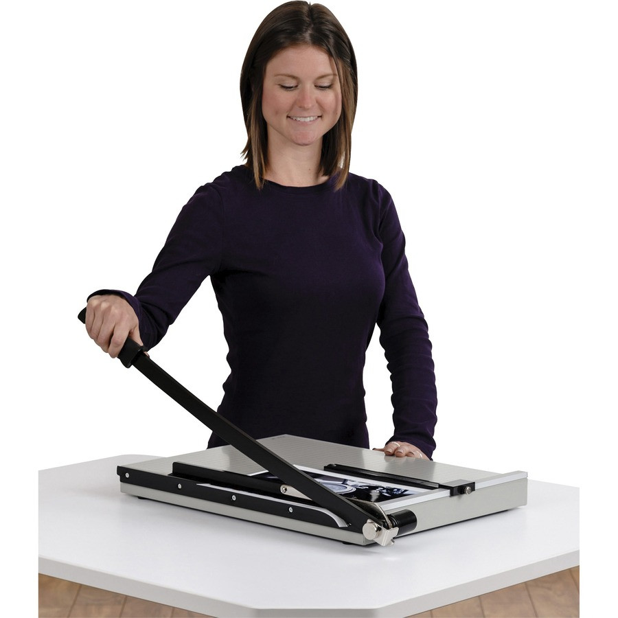 Novus Dahle GmbH Dahle 40018 Dahle NA Vantage Guillotine Paper Trimmer