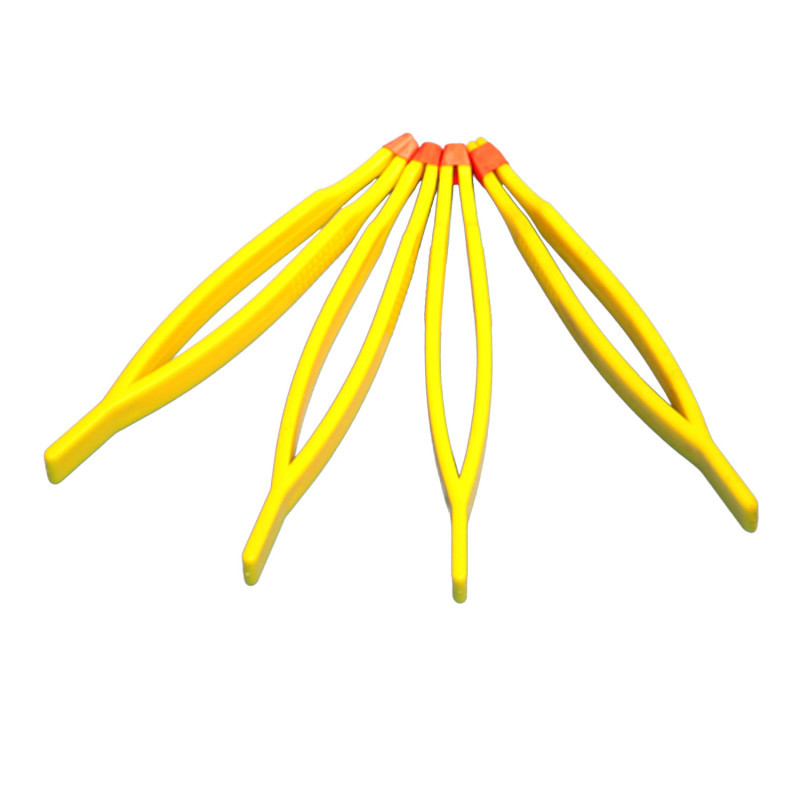 FUN SCIENCE Fun Science® Plastic Tweezers, Set of 4