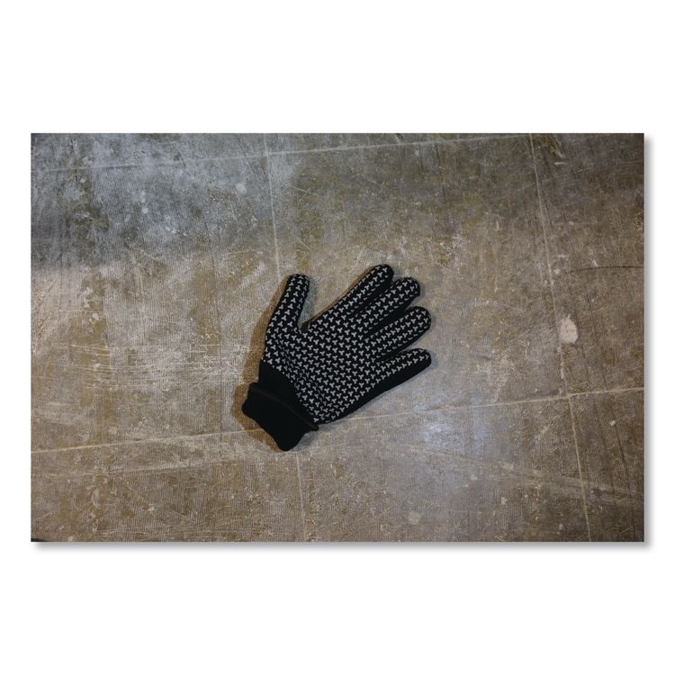 TENACIOUS HOLDINGS, INC. ergodyne® 10612 ProFlex 7402 Thermal Knit Cooler Gloves, 10" Long, Small (7), Black