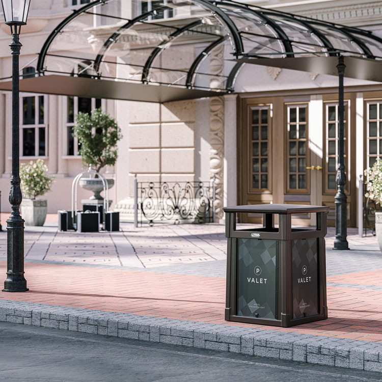 SUNCAST CORPORATION Commercial® RMCC3501 Resin Customizable Garbage Can with Covered Lid, 34.4 gal, Plastic, Java