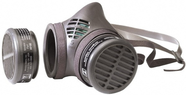 Moldex 8001 Half Facepiece Respirator: Silicone, Bayonet, Small