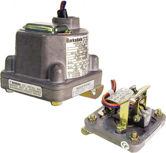 Barksdale D1H-A3SS-CS Diaphragm Pressure Switch: 0.03 psi to 3 psi, 1/4" NPTF Thread