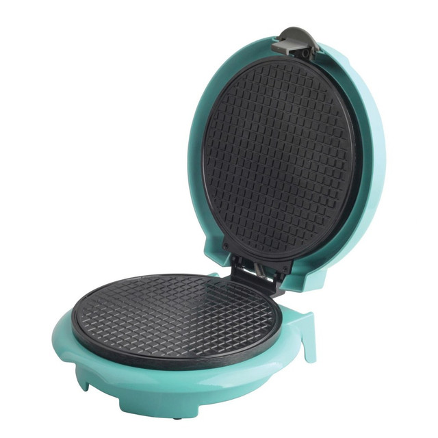BRENTWOOD APPLIANCES, INC. 995114240M Brentwood 750-Watt Waffle Cone Maker, 7in, Blue