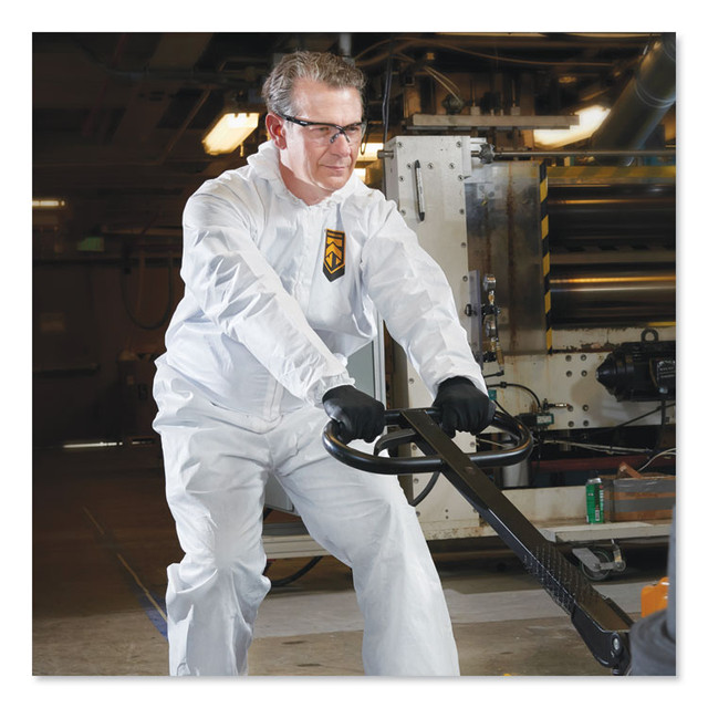 SMITH AND WESSON KleenGuard™ 49113 A20 Breathable Particle Protection Coveralls, Zipper Front, Large, White