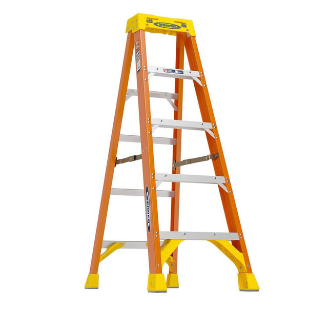 Werner 6205 4-Step Fiberglass Step Ladder: Type IA, 300 lb Capacity, 5' High