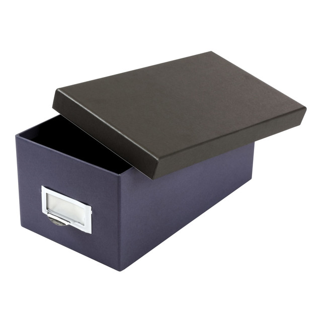 Keeping your index cards organized is easy with this storage box. Ideal for notes, recipes and more, this box keeps the contents upright and features space for a label.  Ideal for organizing index cards with notes or recipes.  Adjustable follower keeps cards upright.  Metal holder accommodates a label.  Small lip makes the box easy to pull off a shelf.  Contains Recycled Content - See Specs for Details.