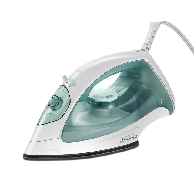 ENGLEWOOD MARKETING LLC 11567 Sunbeam 1000W Compact Steam Iron, Blue