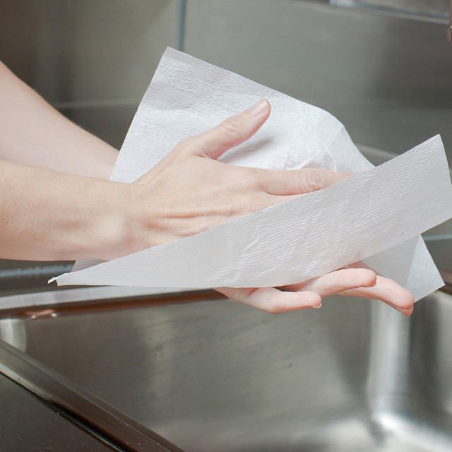 Kimberly-Clark Corporation Kleenex 88115CT Kleenex C-Fold Hand Towels Kimberly-Clark Corporation Kleenex 88115CT Kleenex C-Fold Hand Towels