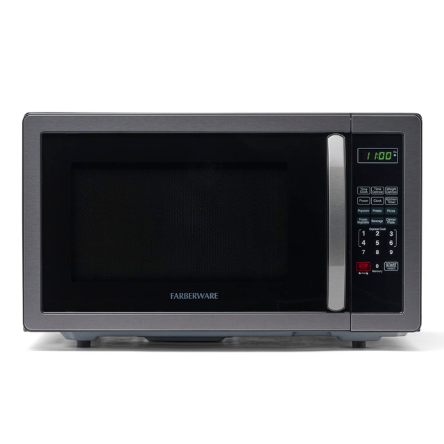 ENGLEWOOD MARKETING LLC FMO11AHTBSB Farberware Classic 1.1 Cu Ft Countertop Microwave, Black/Stainless Steel