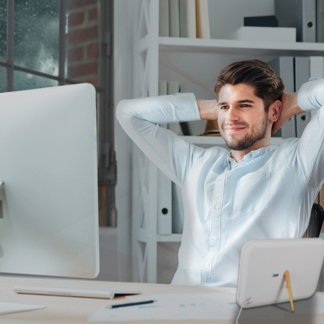 OttLite Technology OttLite CSLT000W OttLite LED Light Therapy Lamp