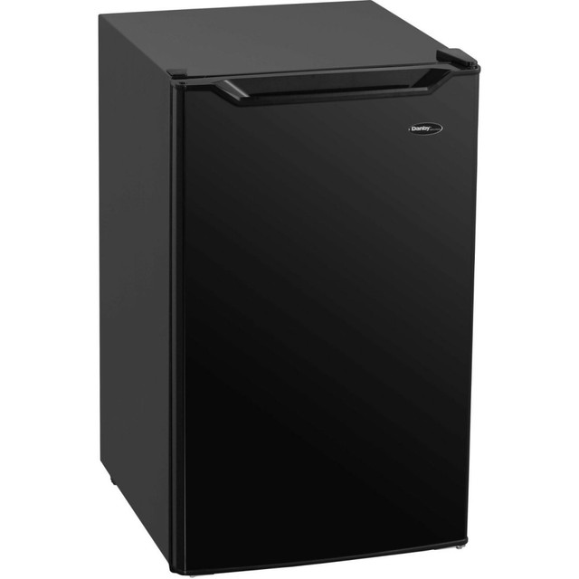 DANBY PRODUCTS LIMITED DCR044B1BM Danby Diplomat 4.4 cu. ft. Compact Refrigerator - 4.40 ft³ - Reversible - 4.40 ft³ Net Refrigerator Capacity - Black