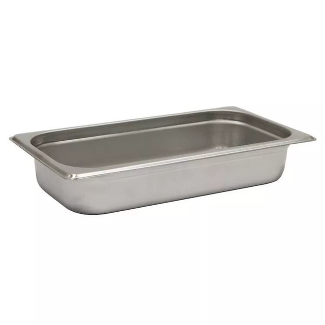 Prepare a buffet line at your next event with Hoffman Tech Browne Stainless Steel Steam Table Pans. Reinforced edges and corners offer lasting strength when carried.  Made from durable stainless steel.  Reinforced edges and corners.  Anti-jam design.