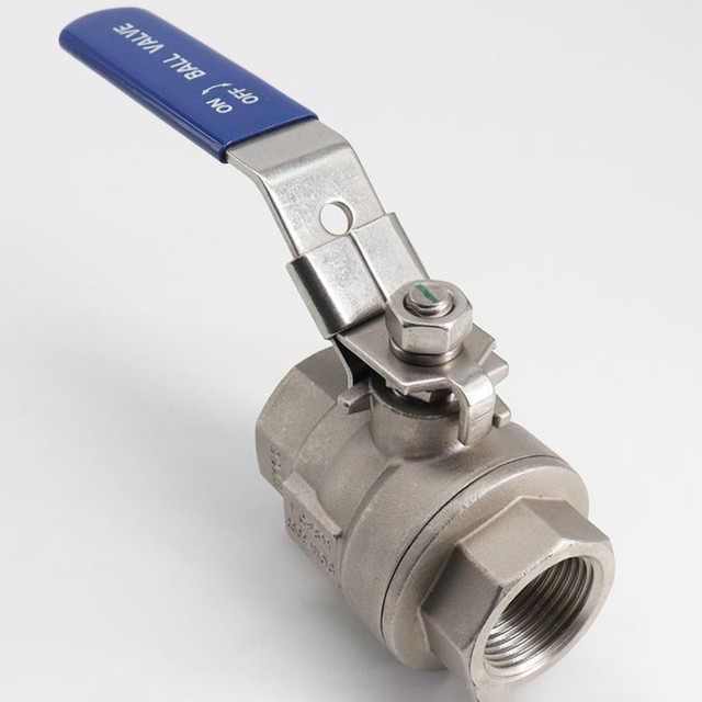 Guardian Worldwide 06Q221N06012 Manual Ball Valve: 1/2" Pipe, Reduced Port