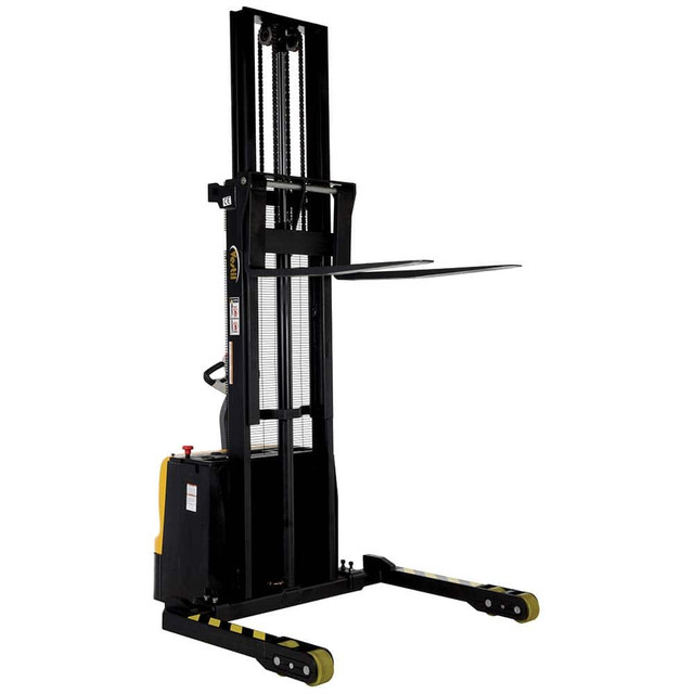 Vestil S3-118-AA 3,000 Lb Capacity, 118" Lift Height, Battery Operated Stacker