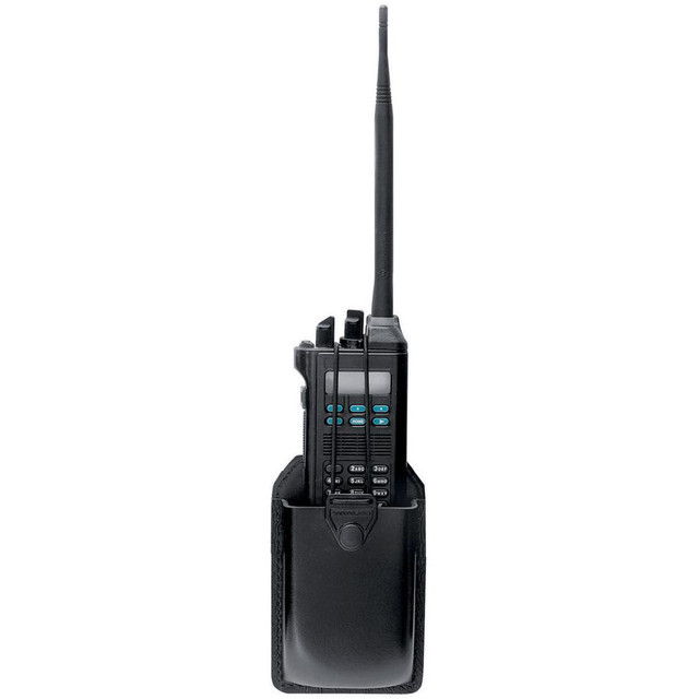 Safariland 1129667 762 - Radio With Swivel Holder