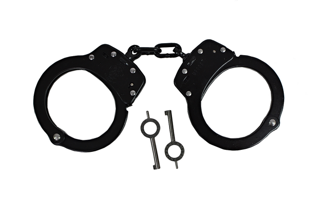 Smith & Wesson 350155 Model 100 Chain-Linked Handcuffs
