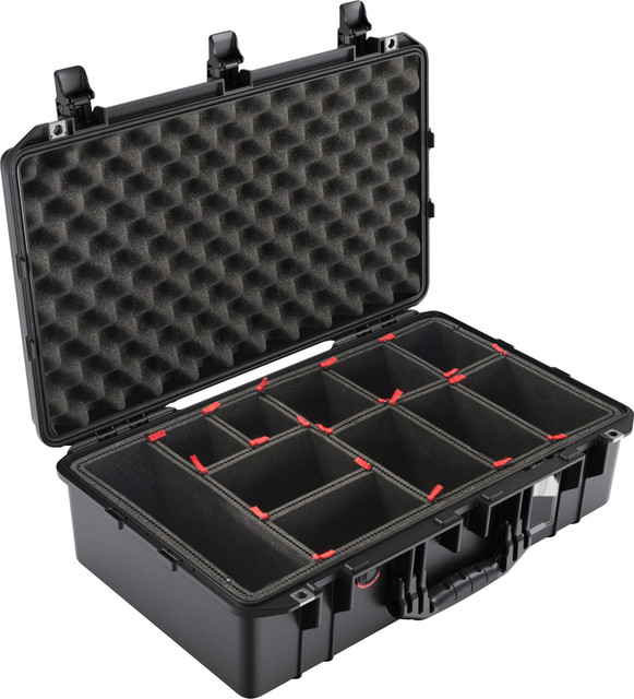 Pelican Products 015550-0051-110 1555 Air Case