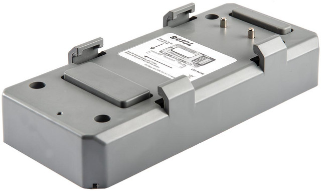 Pelican Products 9410-305-001 9416L Deck/Dash Charger Base Unit