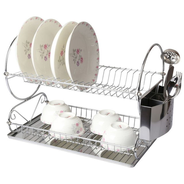 Allow your dishes to air dry while you accomplish other tasks in the MegaChef 17-1/2in Dish Rack. Its durable iron wire construction offers long-lasting use, and the large design can accommodate plenty of dishes at once.  Includes a dish rack, a detachable utensil holder and a 6-plate attachable plate positioner.  Durable iron wire construction.  Ideal for a variety of dishes.