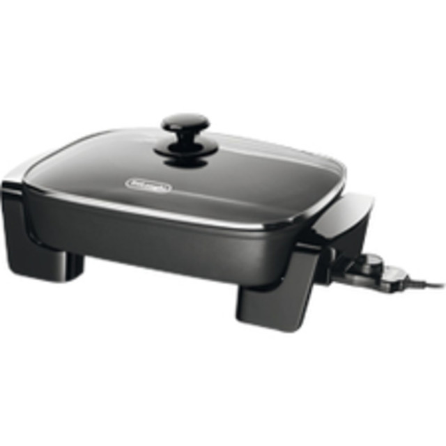 DELONGHI AMERICA INC. BG45 DeLonghi BG45 Electric Skillet - 1500 W DELONGHI AMERICA INC. BG45 DeLonghi BG45 Electric Skillet - 1500 W