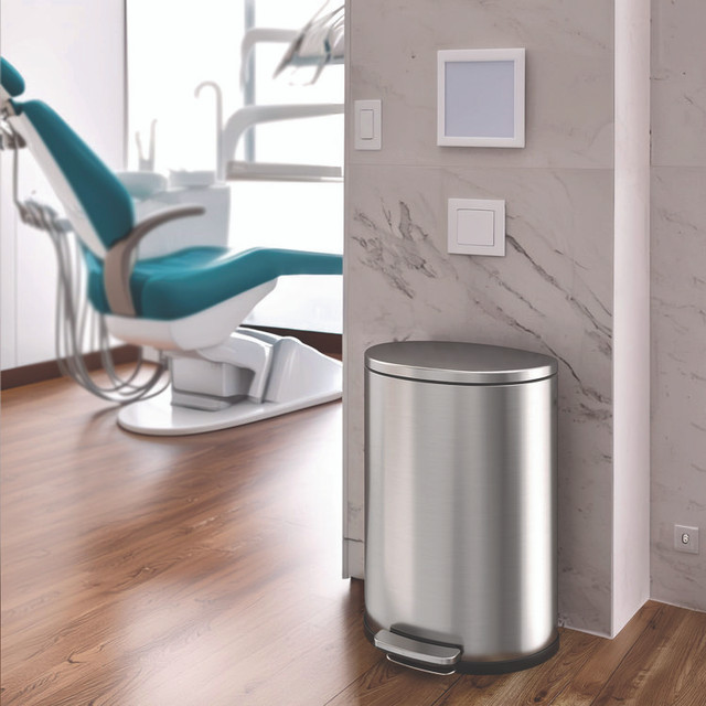 HLS COMMERCIAL HLSS13D Step Pedal Trash Can, 13 gal, Half-Round Plastic/Stainless Steel, Silver
