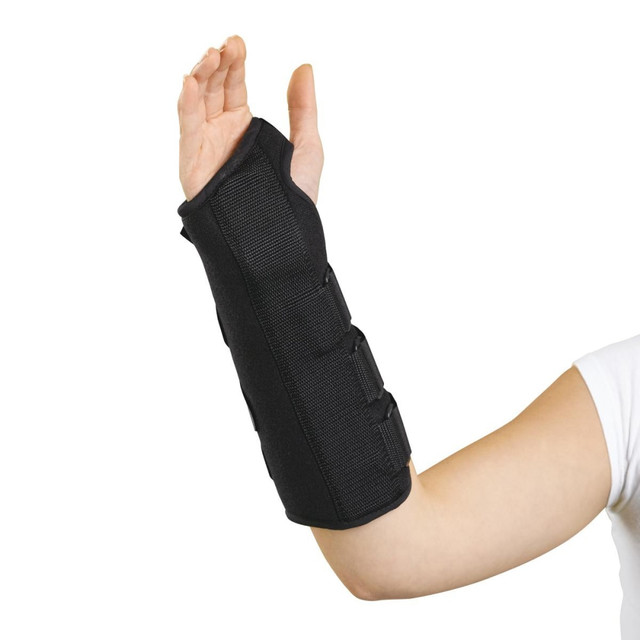 MEDLINE INDUSTRIES, INC. ORT18000R Medline Universal Splint, Wrist And Forearm, Right, 10in MEDLINE INDUSTRIES, INC. ORT18000R Medline Universal Splint, Wrist And Forearm, Right, 10in
