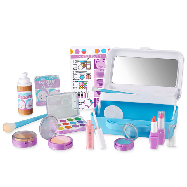 MELISSA & DOUG, LLC LCI31803 Melissa & Doug Love Your Look - Makeup Kit Play Set MELISSA & DOUG, LLC LCI31803 Melissa & Doug Love Your Look - Makeup Kit Play Set