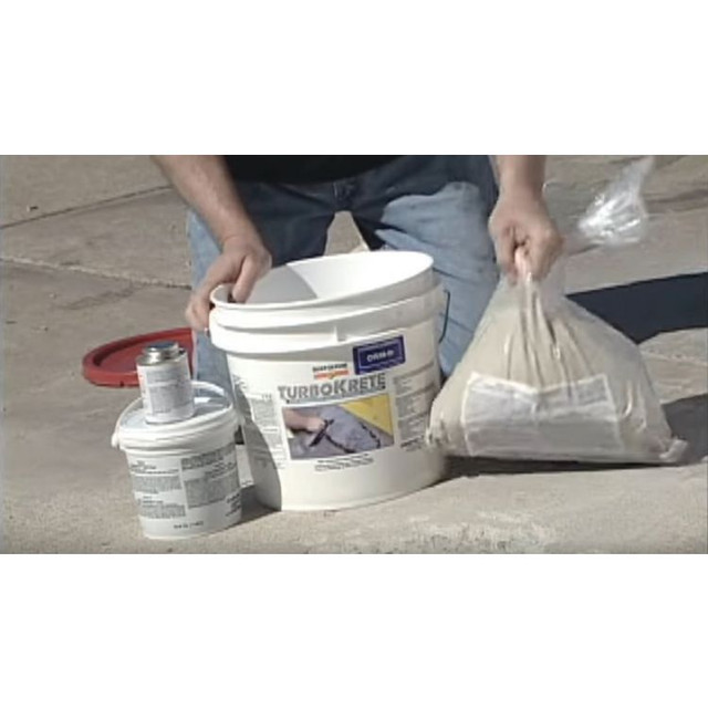 RUST-OLEUM CORPORATION 5494323 Concrete Saver TurboKrete Concrete Patching Compound Kit, Large, 3.49 gal Kit-Storage Bucket, Light Gray