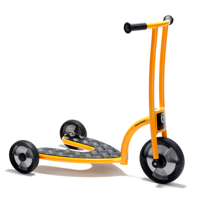 WINTHER Winther Safety Roller Scooter